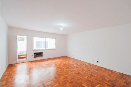 Casa para alugar com 600m², 3 quartos e 5 vagasQuarto 2 Suíte
