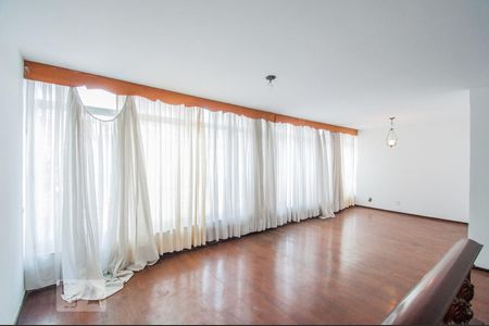 Sala 2 de casa à venda com 3 quartos, 600m² em Jardim da Glória, São Paulo