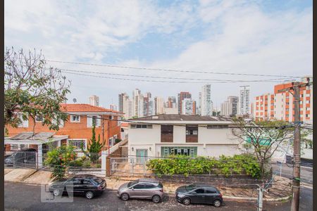 Casa para alugar com 600m², 3 quartos e 5 vagasVista da Suíte 1