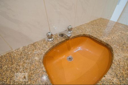 Casa à venda com 600m², 3 quartos e 5 vagasBanheiro da Suíte 3