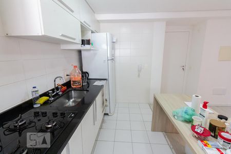 Cozinha de apartamento para alugar com 1 quarto, 50m² em Vila Anglo Brasileira, São Paulo