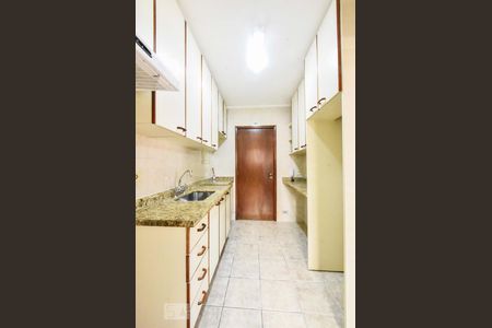 Apartamento para alugar com 77m², 2 quartos e 1 vagaCozinha