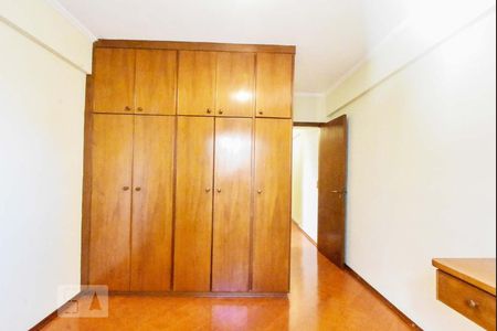 Apartamento para alugar com 77m², 2 quartos e 1 vagaQuarto 01
