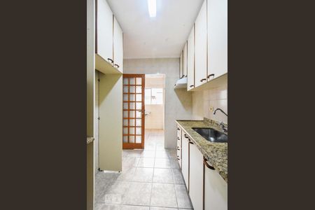 Apartamento para alugar com 77m², 2 quartos e 1 vagaCozinha