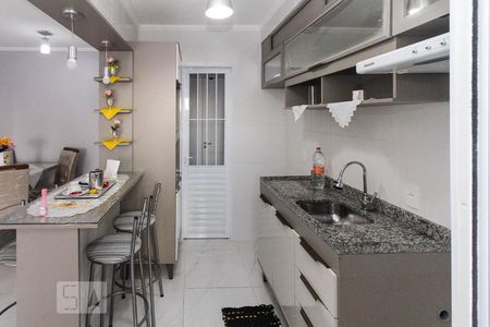 Apartamento à venda com 52m², 2 quartos e 1 vagaCozinha