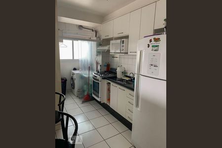 Apartamento à venda com 64m², 2 quartos e 1 vagaCozinha