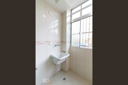 Apartamento à venda com 80m², 2 quartos e 1 vagaÁrea de serviço