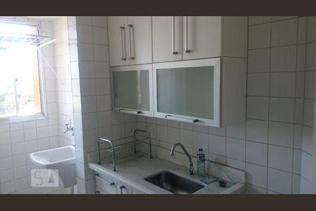 Cozinha e Área de Serviço de apartamento para alugar com 2 quartos, 58m² em Piratininga, Osasco
