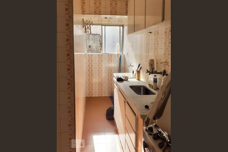 cozinha de apartamento à venda com 2 quartos, 78m² em Bela Vista, São Paulo