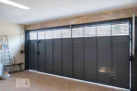 Casa à venda com 100m², 2 quartos e 2 vagasGARAGEM