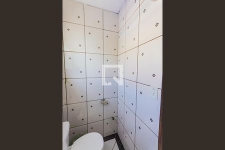 Casa à venda com 250m², 4 quartos e 3 vagas Casa à venda com 250m², 4 quartos e 3 vagasBanheiro 2