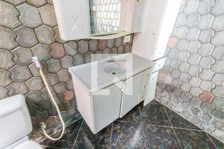Casa à venda com 250m², 4 quartos e 3 vagas Casa à venda com 250m², 4 quartos e 3 vagasPia