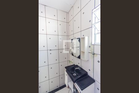 Casa à venda com 250m², 4 quartos e 3 vagas Casa à venda com 250m², 4 quartos e 3 vagasBanheiro 2