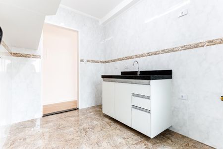 Cozinha de apartamento para alugar com 2 quartos, 60m² em Vila Guilherme, São Paulo