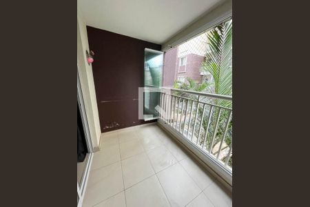 Varanda Sala de apartamento à venda com 2 quartos, 65m² em Vila Nivi, São Paulo