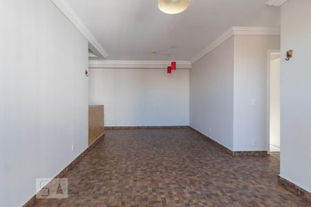Sala de apartamento para alugar com 3 quartos, 83m² em Jardim das Vertentes, São Paulo