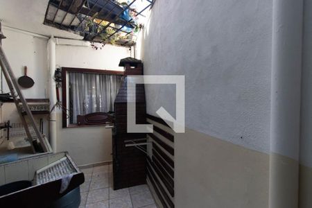 Casa à venda com 200m², 3 quartos e 3 vagasQuintal