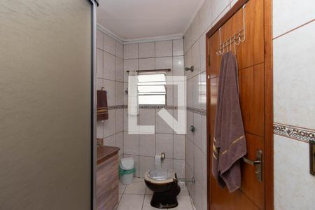 Casa à venda com 200m², 3 quartos e 3 vagasBanheiro da Suíte