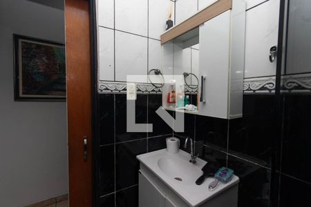 Casa à venda com 200m², 3 quartos e 3 vagasBanheiro