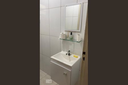 Banheiro 1 de casa à venda com 2 quartos, 125m² em Jardim Adutora, São Paulo