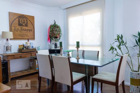 Apartamento à venda com 158m², 4 quartos e 3 vagasSala