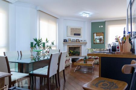 Apartamento à venda com 158m², 4 quartos e 3 vagasSala