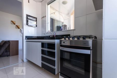 Apartamento para alugar com 50m², 2 quartos e 2 vagas Apartamento para alugar com 50m², 2 quartos e 2 vagasCozinha