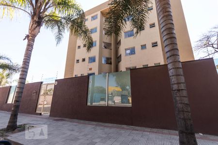 Apartamento para alugar com 50m², 2 quartos e 2 vagas Apartamento para alugar com 50m², 2 quartos e 2 vagasFachada