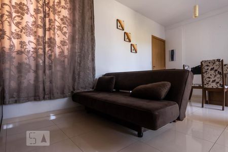 Sala - Detalhes de apartamento para alugar com 2 quartos, 50m² em Parque Copacabana, Belo Horizonte