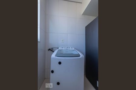 Apartamento para alugar com 50m², 2 quartos e 2 vagas Apartamento para alugar com 50m², 2 quartos e 2 vagasÁrea de Serviço - Detalhes