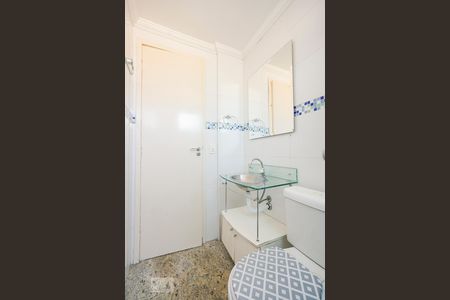 Banheiro de apartamento à venda com 2 quartos, 48m² em Jardim Vila Formosa, São Paulo
