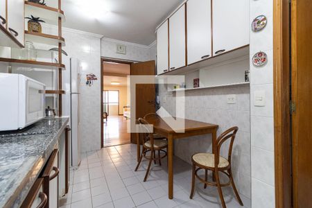 Apartamento à venda com 145m², 4 quartos e 2 vagasCozinha