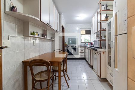 Apartamento à venda com 145m², 4 quartos e 2 vagasCozinha