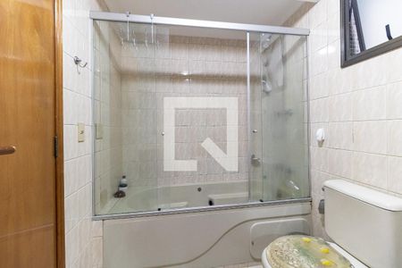 Apartamento à venda com 145m², 4 quartos e 2 vagasBanheiro da Suíte 