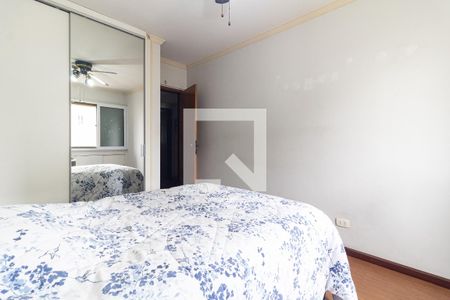 Apartamento à venda com 145m², 4 quartos e 2 vagasQuarto 2