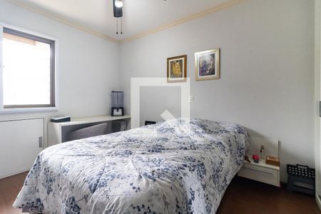 Apartamento à venda com 145m², 4 quartos e 2 vagasQuarto 2