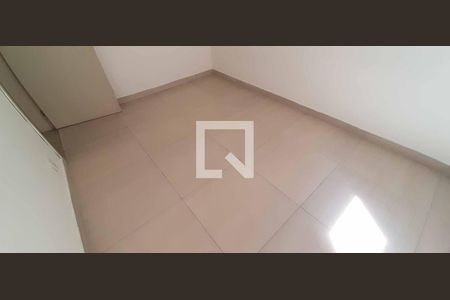Quarto 1 de apartamento para alugar com 2 quartos, 45m² em São Pedro, Osasco