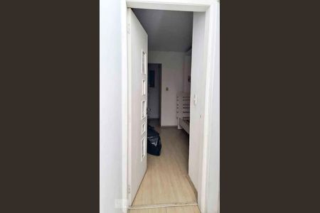 Casa à venda com 210m², 5 quartos e sem vaga Casa à venda com 210m², 5 quartos e sem vagaQuarto 3