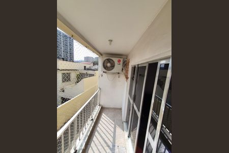 Apartamento à venda com 79m², 2 quartos e 1 vaga