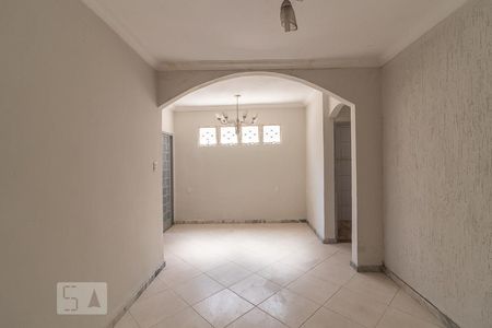 Casa para alugar com 3 quartos, 140m² em Aparecida, Belo Horizonte