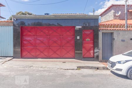 Casa para alugar com 140m², 3 quartos e 2 vagas