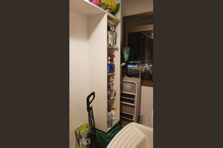 Apartamento à venda com 78m², 3 quartos e 2 vagas Apartamento à venda com 78m², 3 quartos e 2 vagasCozinha e Área de Serviço