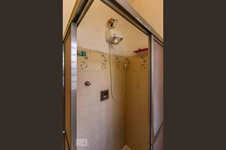 Casa à venda com 260m², 5 quartos e 3 vagasSuíte