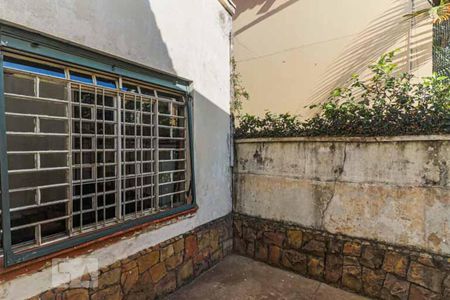 Casa à venda com 260m², 5 quartos e 3 vagasQuintal