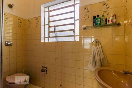 Casa à venda com 260m², 5 quartos e 3 vagasSuíte