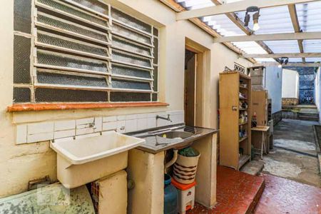 Casa à venda com 260m², 5 quartos e 3 vagasÁrea de Serviço