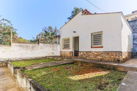 Casa à venda com 260m², 5 quartos e 3 vagasQuintal