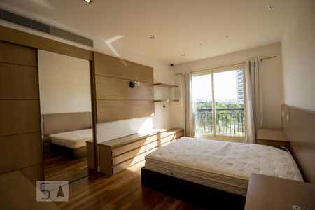 Apartamento à venda com 555m², 4 quartos e sem vagaSuite 2