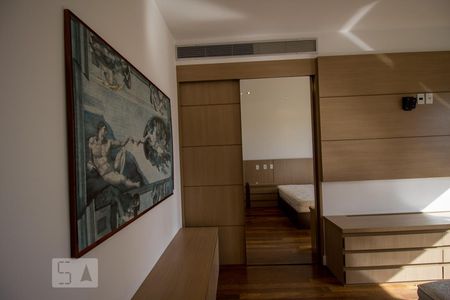 Apartamento à venda com 555m², 4 quartos e sem vagaSuite 2