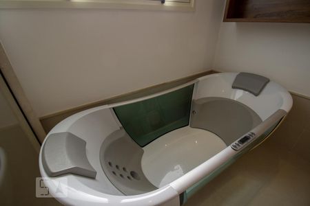 Apartamento à venda com 555m², 4 quartos e sem vagaBanheiro 2 - Suite 1